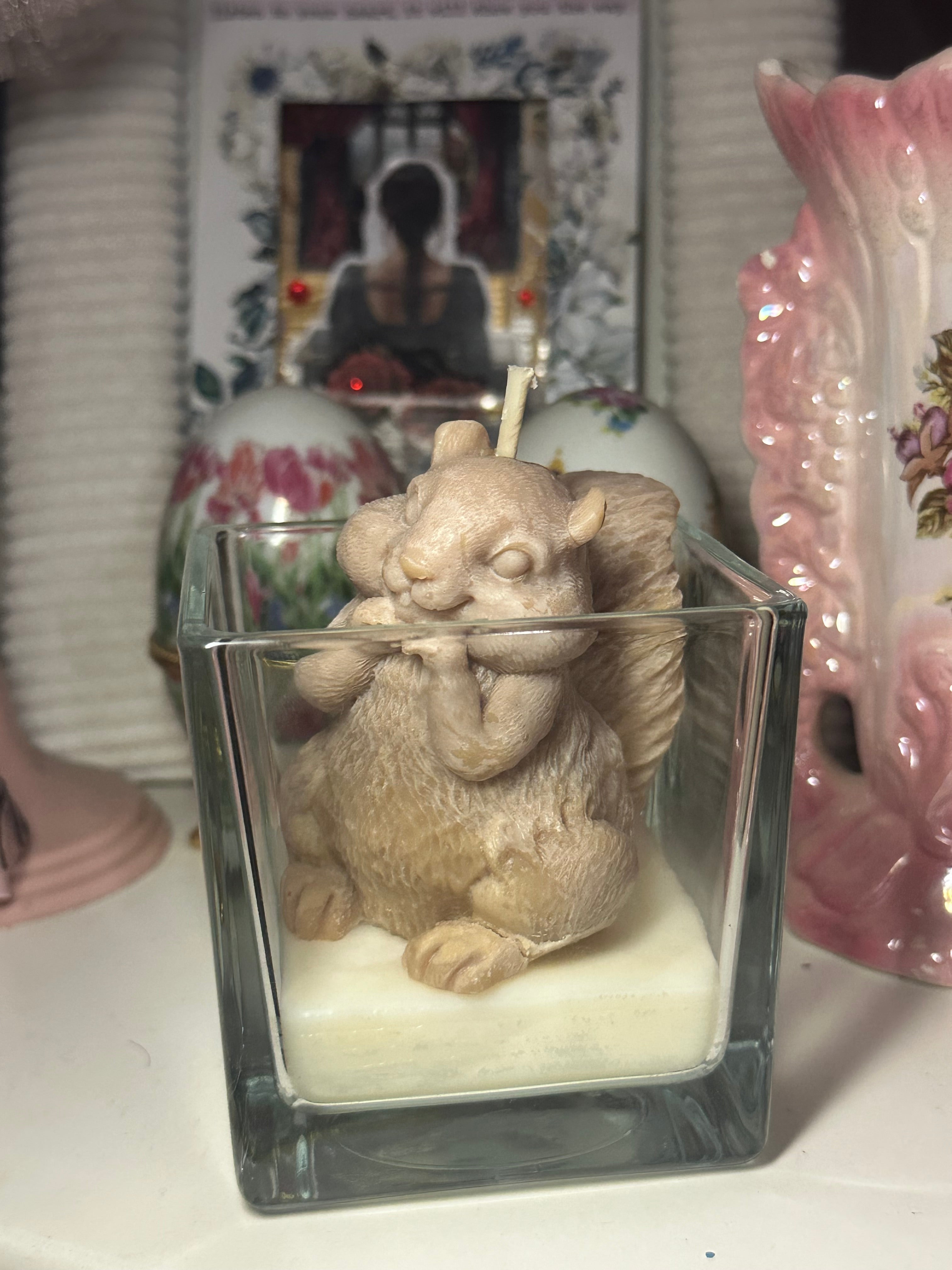 Bougie Écureuil parfumée • Balade en Forêt • Bougie décorative artisanale • Idée cadeau cocooning / automne / nature