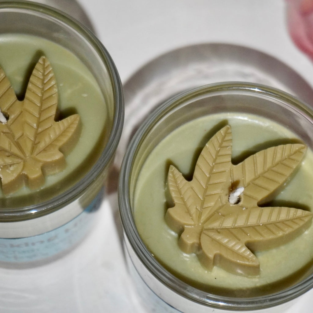 Bougie Fcking High • Senteur Cannabis • Bougie Parfumée Weed • Cadeau Fun & Original