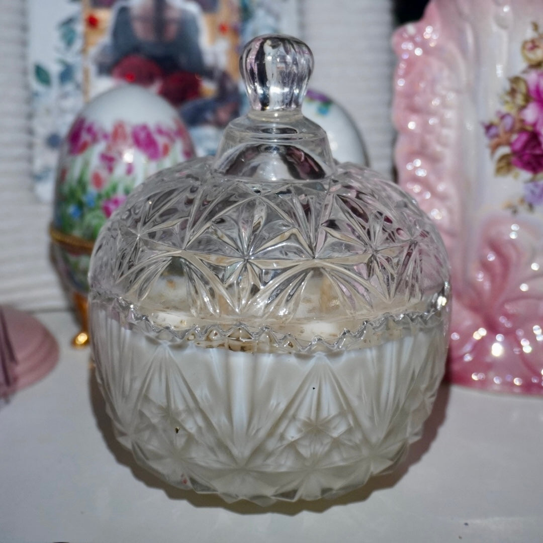 Bougie “Secret du Palais” • Bois de Oud • Bougie artisanale luxueuse • Feuilles d’or • Cadeau parfumé